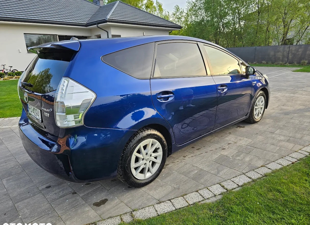 Toyota Prius+ cena 49800 przebieg: 280000, rok produkcji 2013 z Pionki małe 232